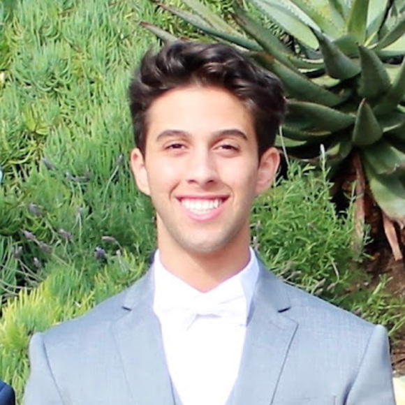 Meet your Posher, Pejhon - Picture 1 of 1